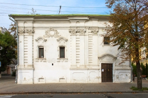 Храм равноапостольных Константина и Елены в Киеве
