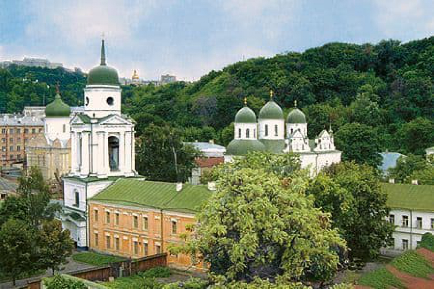 Вознесенский Флоровский женский монастырь в Киеве