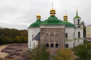 Спасо-Преображенский храм (Спаса на Берестове) в Киеве